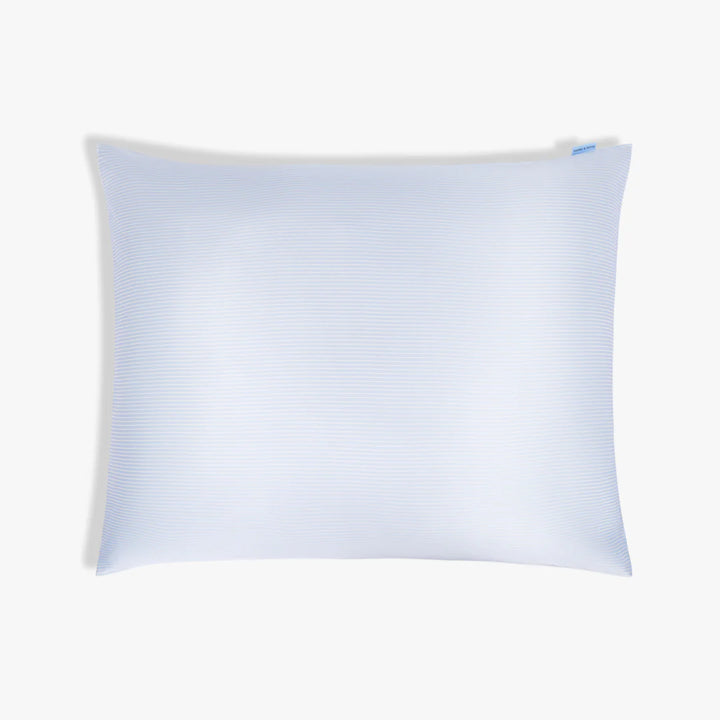 Skin Recovering Pillowcase from natural Silk in the colour blue