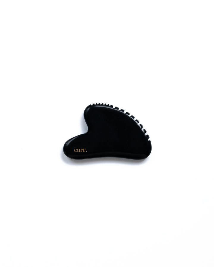 Piatră naturală Bian Stone Heart Gua Sha pentru masaj facial & corporal