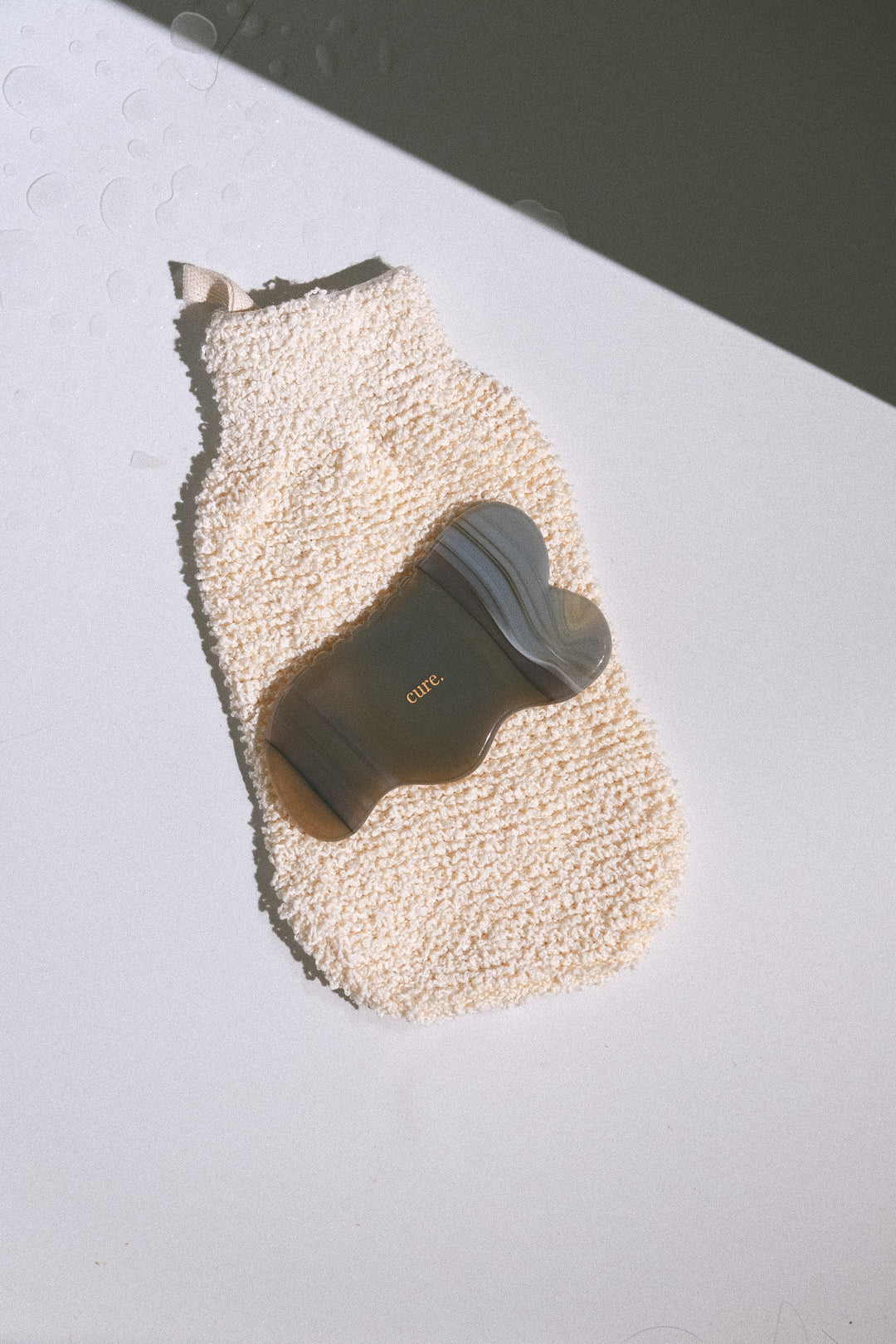Piatră naturală Agate Cloud Gua Sha pentru masaj facial & corporal