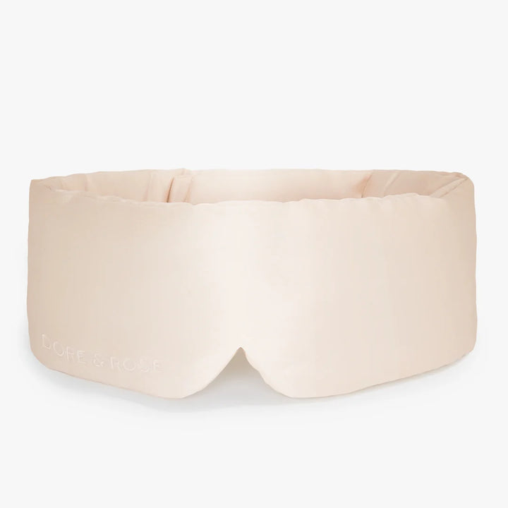 Deep Sleep Mask from natural Silk in the colour champagne colour