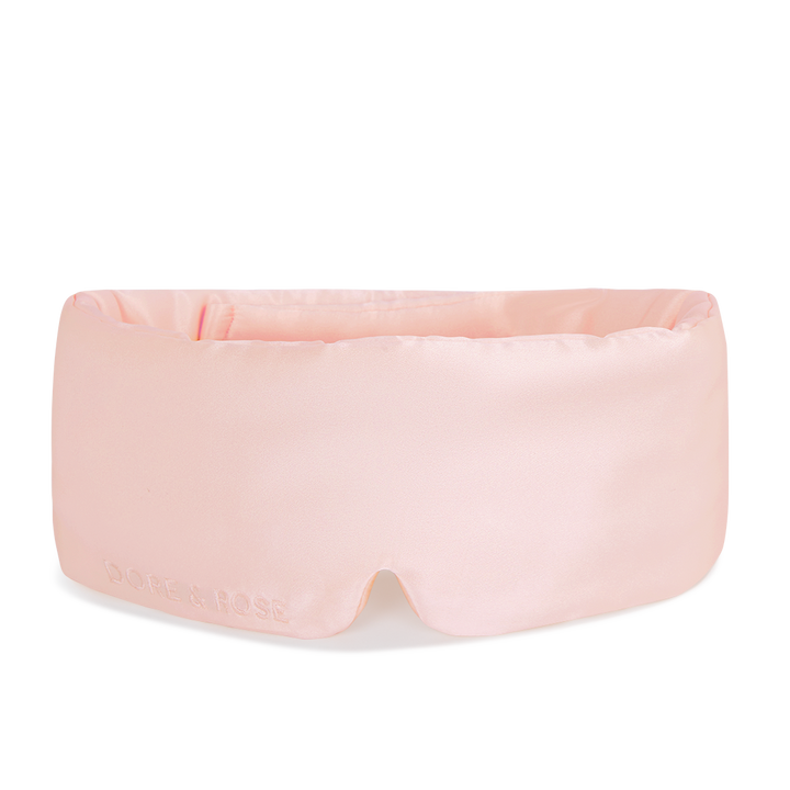 Deep Sleep Mask from natural Silk in the colour light pink