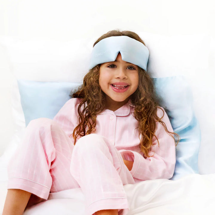 Kids’ Silk Deep Sleep Mask – Baby Blue